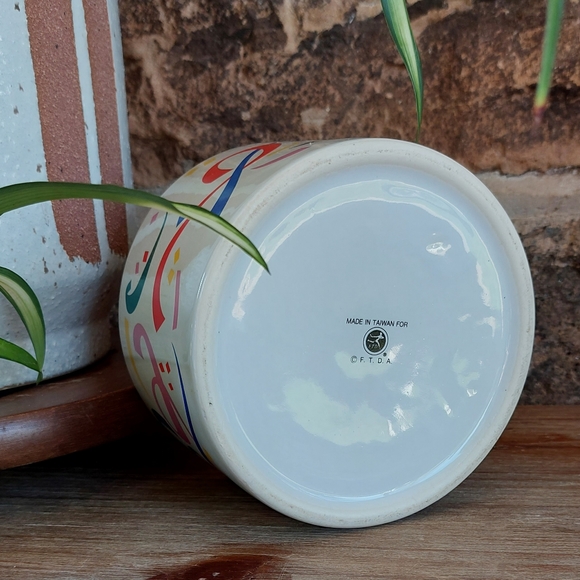 80's F.T.D.A Multi Color Confetti Planter, Soup Cup, Dish - Picture 4 of 4